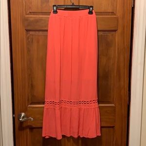 Long spring/summer skirt. Peach color.